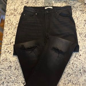 Kan Can Distressed Jeans